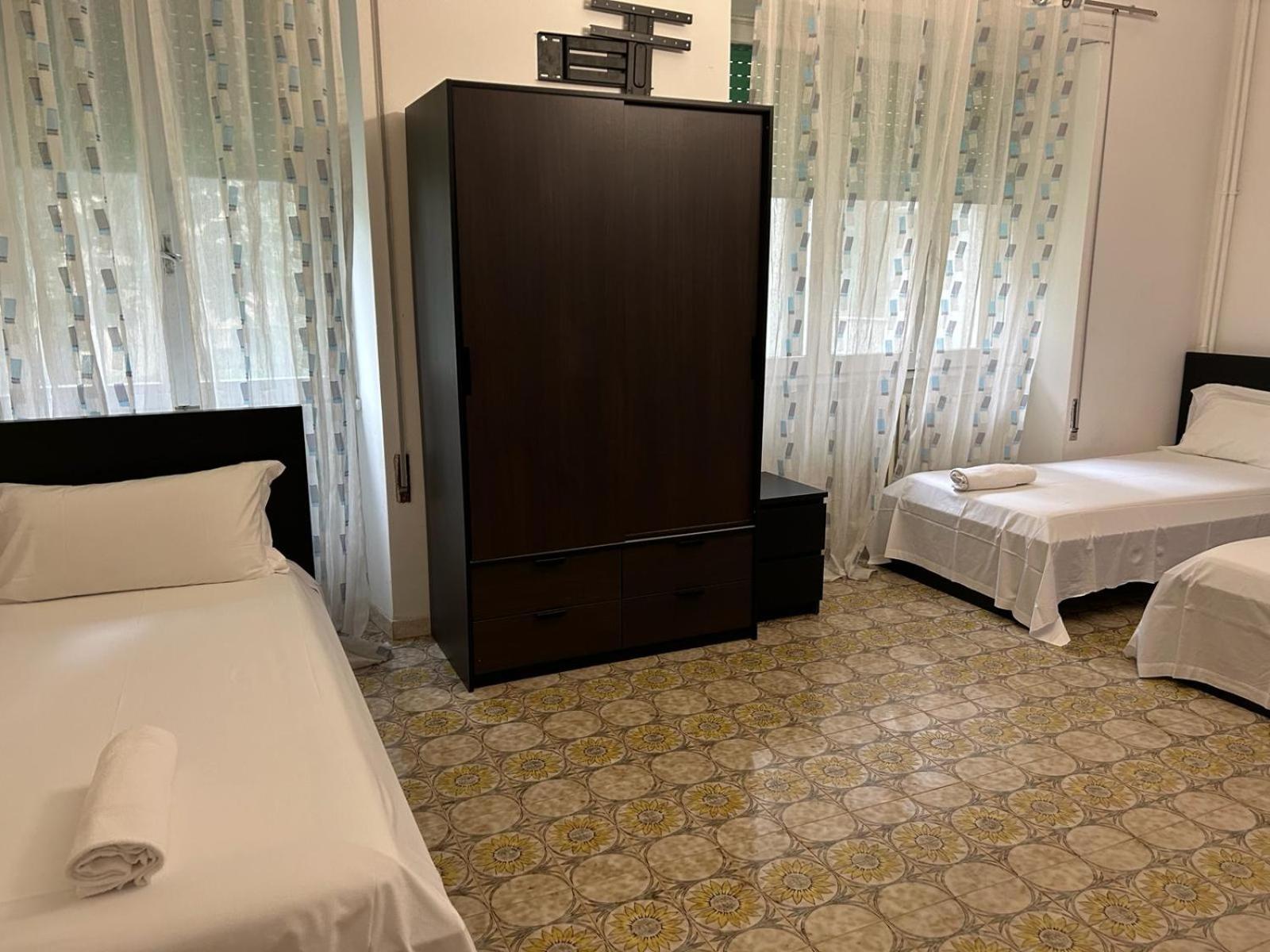 Venice Night 25 Hotel Местре Екстериор снимка